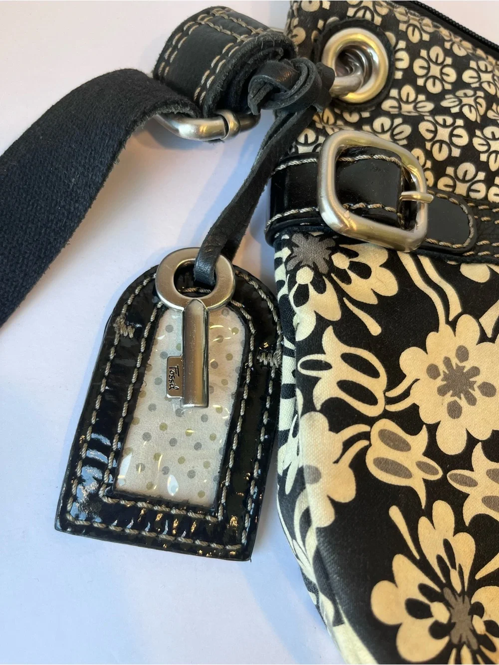 Vintage Fossil Y2K Black Crossbody Bag